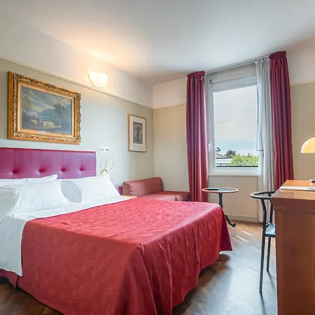 Hotel Della Porta 4*