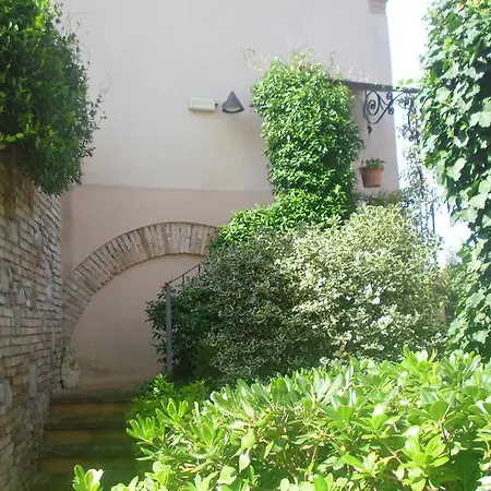 Della Porta Hotel 4*