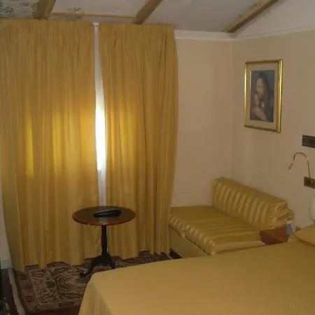 Della Porta 4*