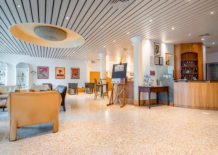 Hotel Della Porta 4*