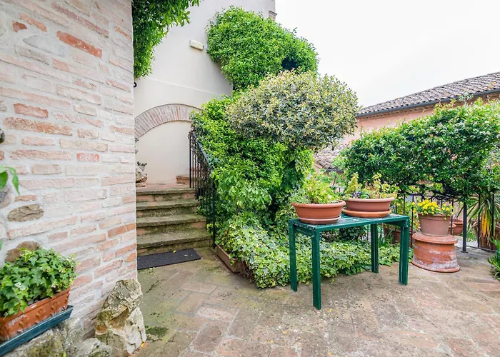 מלון Della Porta 4*